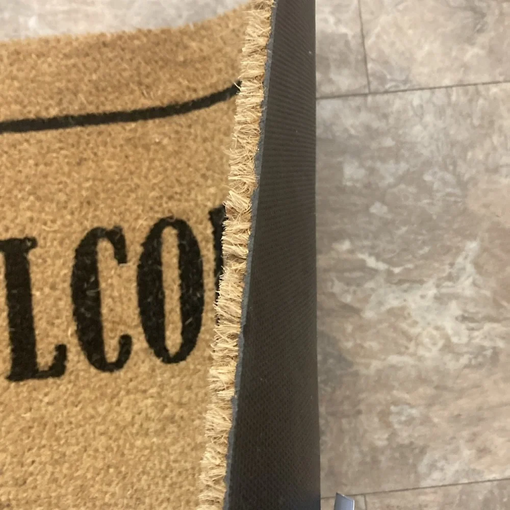NWT Tan & Black-Skid-Resistant- Thick Pile WELCOME- Coir Door Mat 17x27